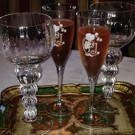 Toscane Szálloda